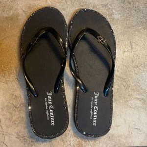 Juicy couture flip flops